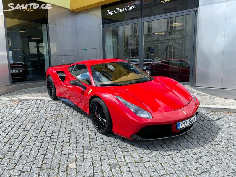 Ferrari 488, GTB LIFT CARBON CAPRISTO IHNED